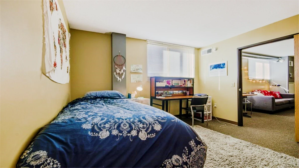 1BR/1BA Rooms view 1