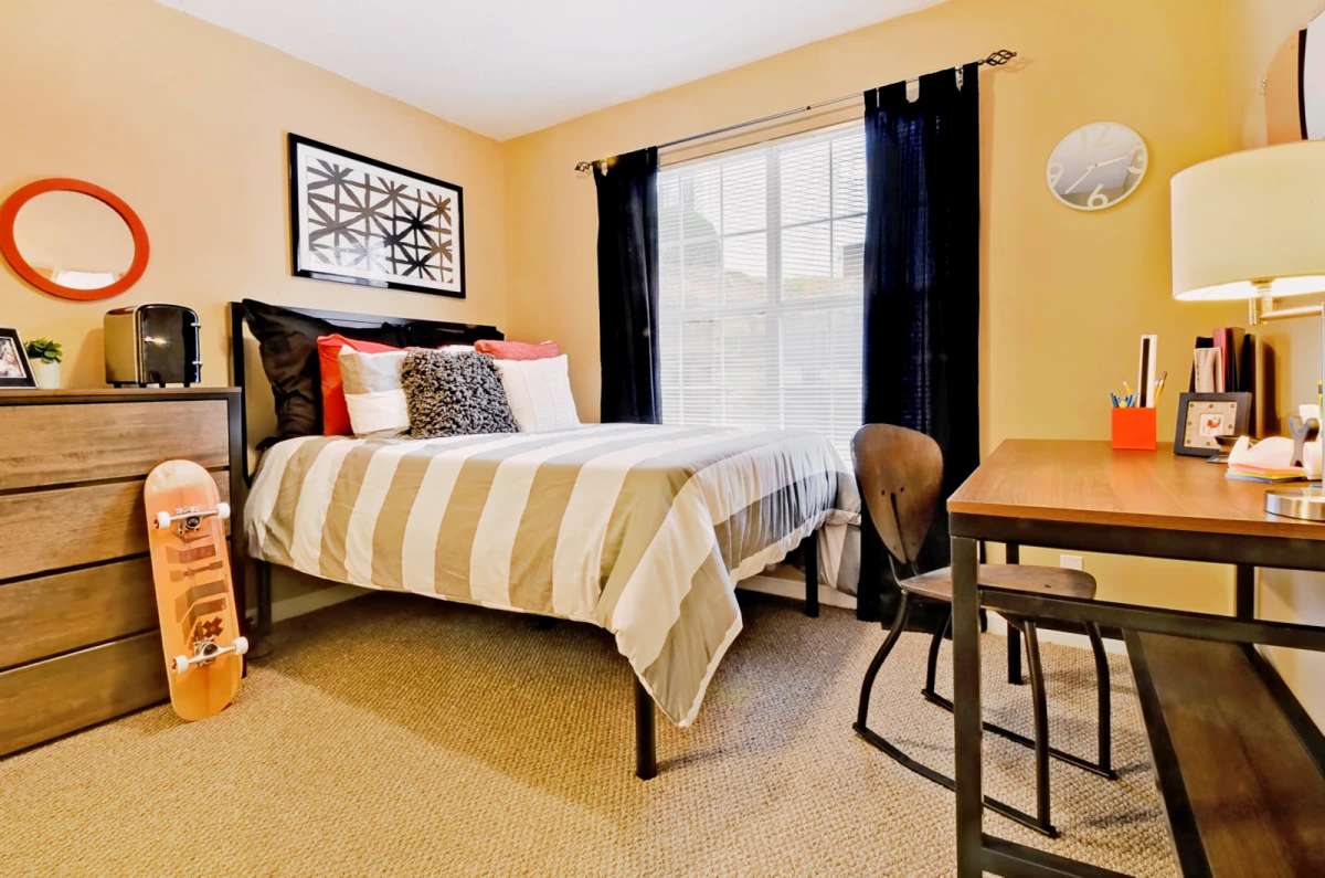 4 Bed 3 Bath