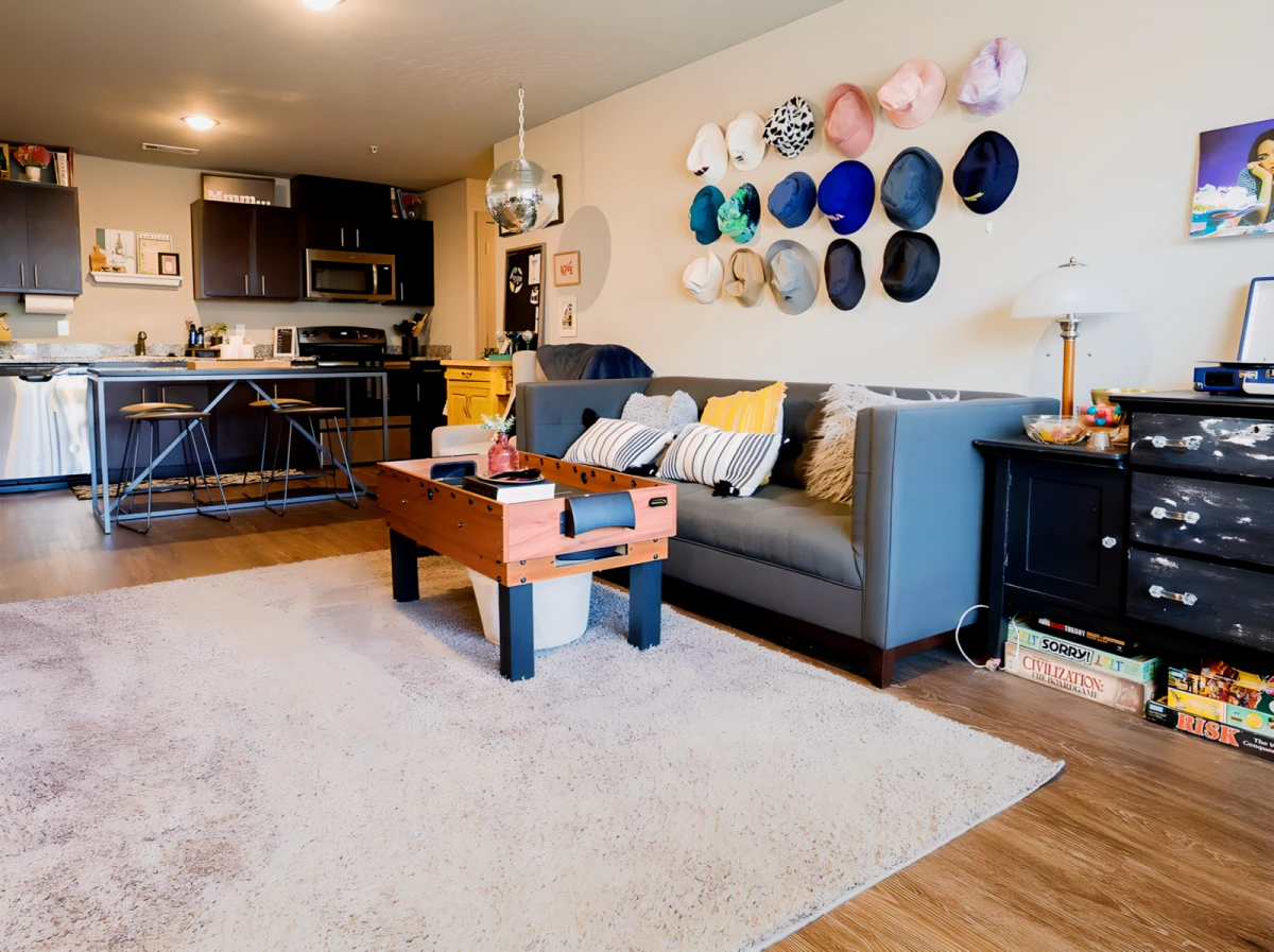 Yugo Corvallis Domain