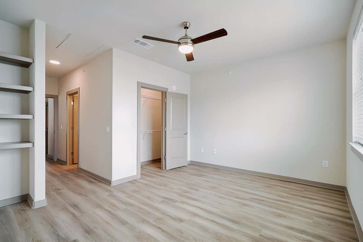 3x3 Rooms view 1