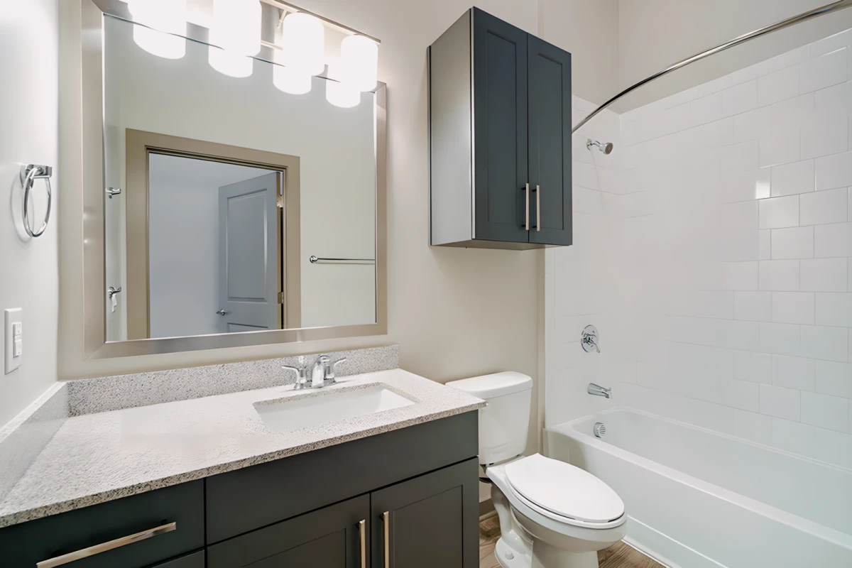 2x2 Rooms view 2