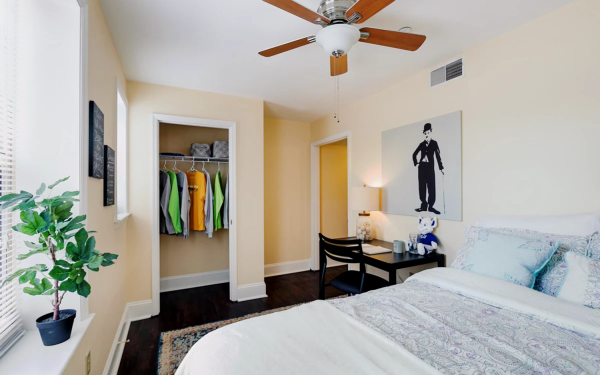 2BR/2BA Rooms view 1