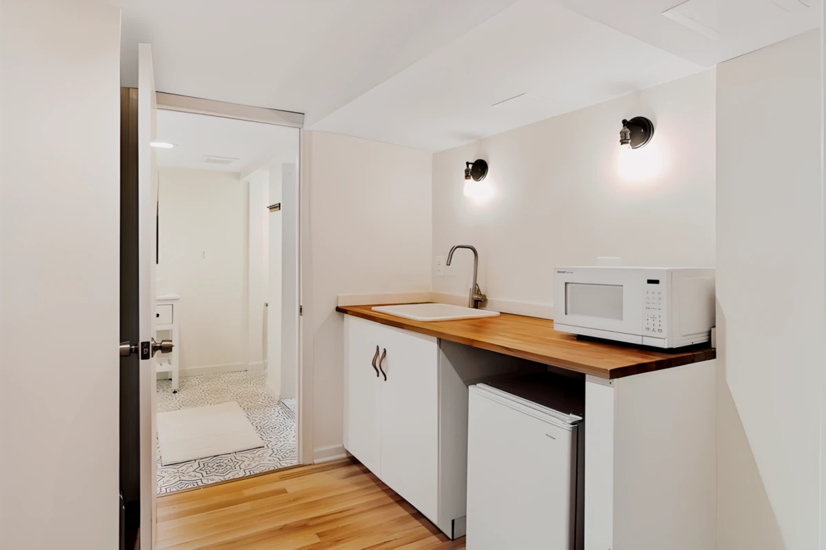 Master Bedroom | English Basement