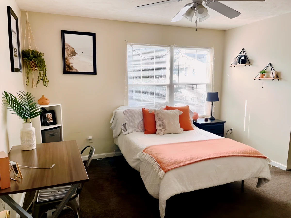 4-bed/4-bath