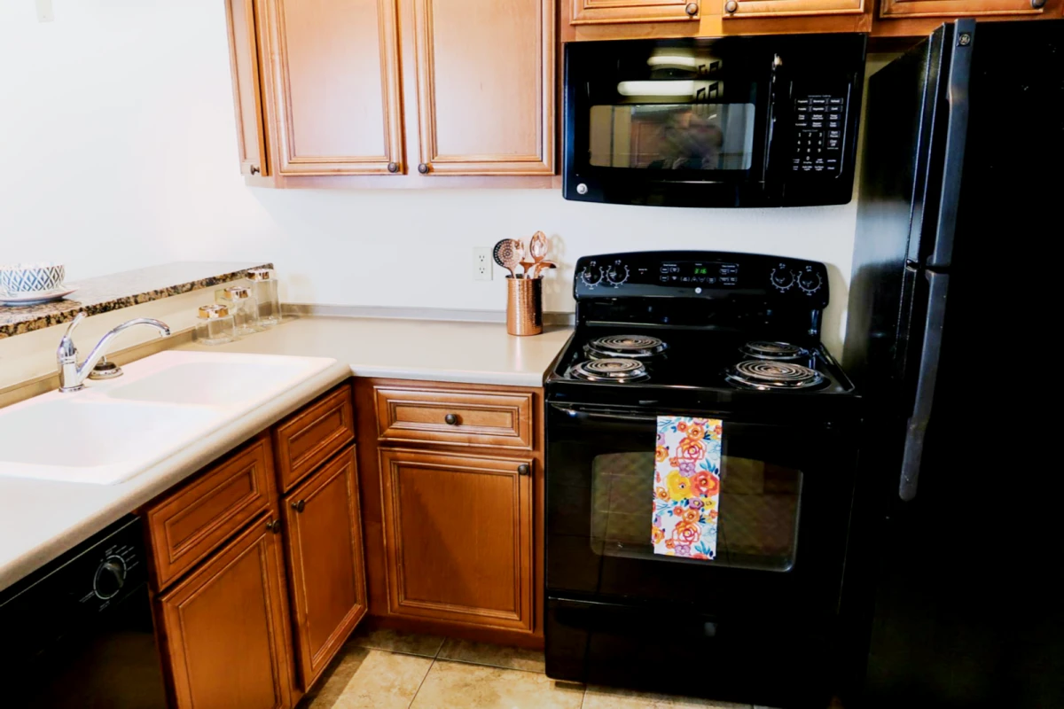 610 E Springfield, Champaign, IL 61820