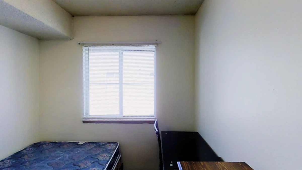 2Bedrooms, 1Bathrooms