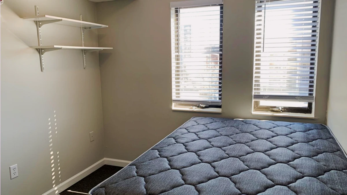 4 Rooms view 2