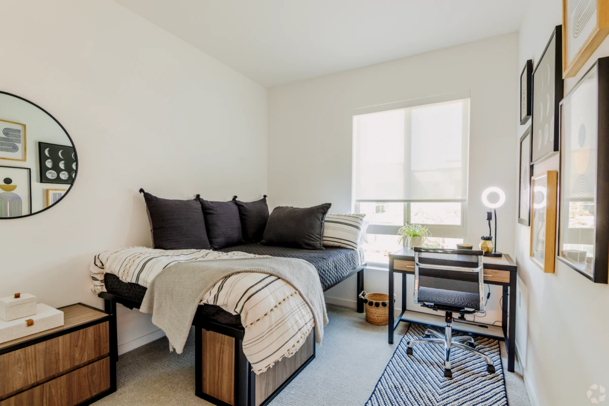 3 Bed 3 Bath C1