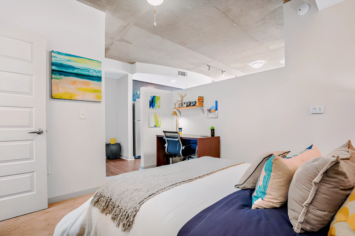 4 Bed 4 Bath D2