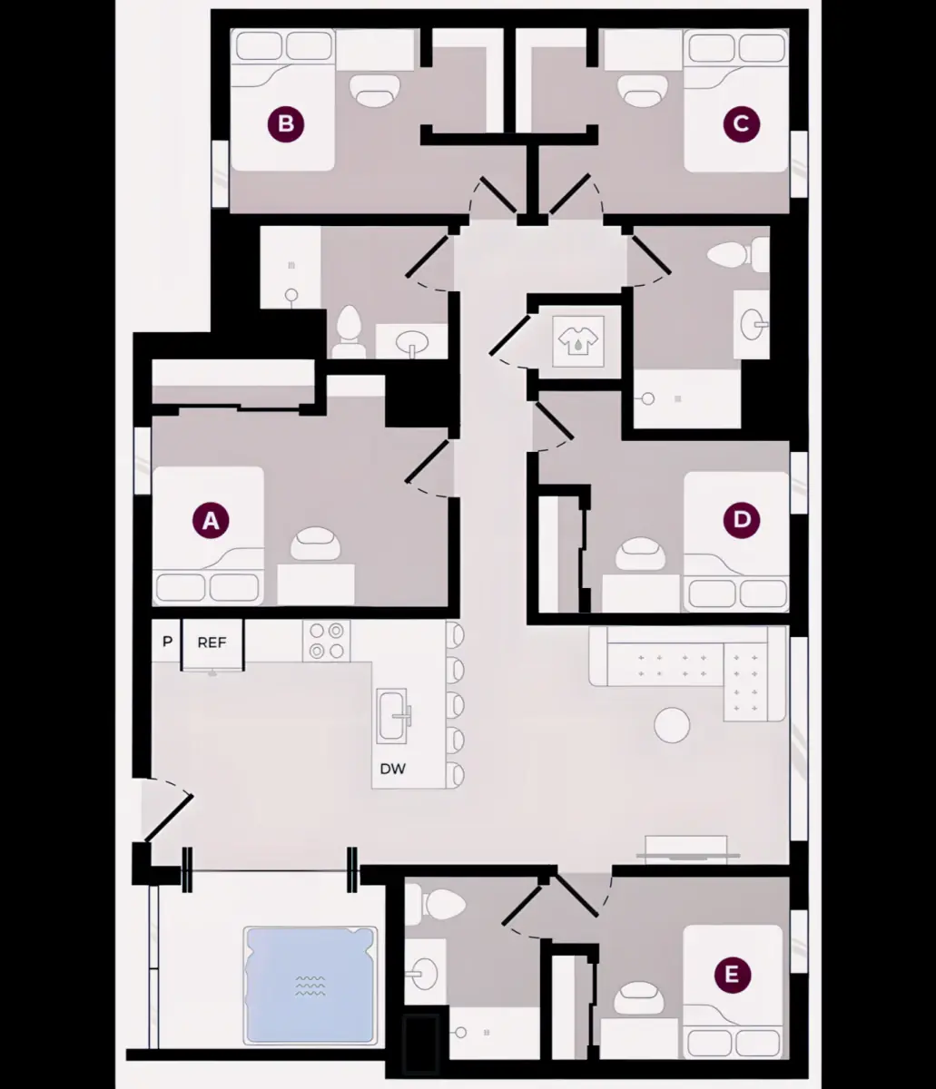 5 Rooms view 4