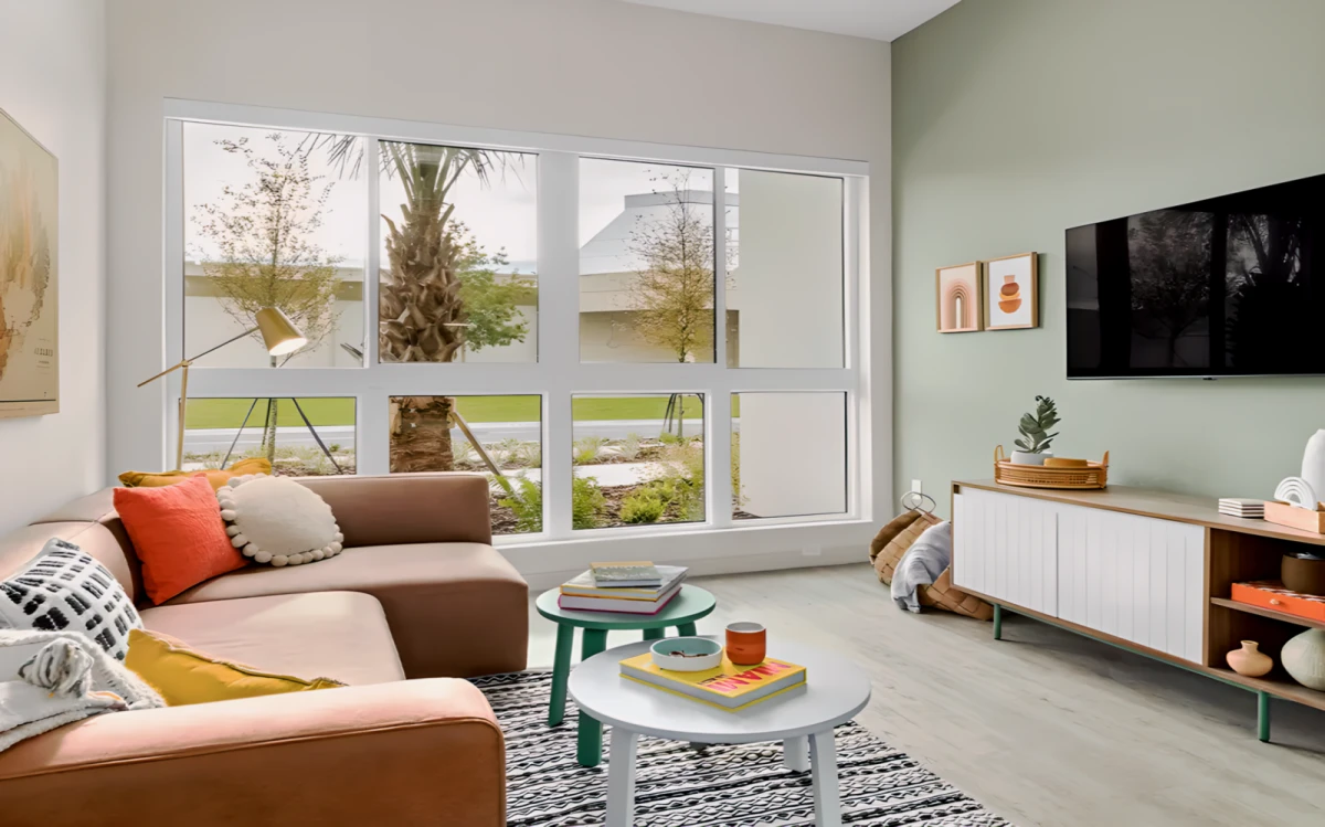 3X3 Rooms view 1