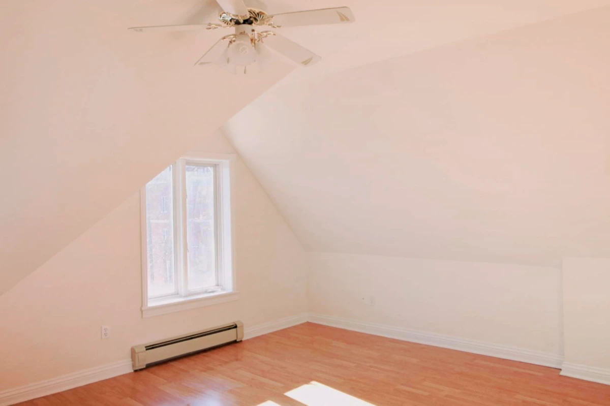 1 Bedrooms