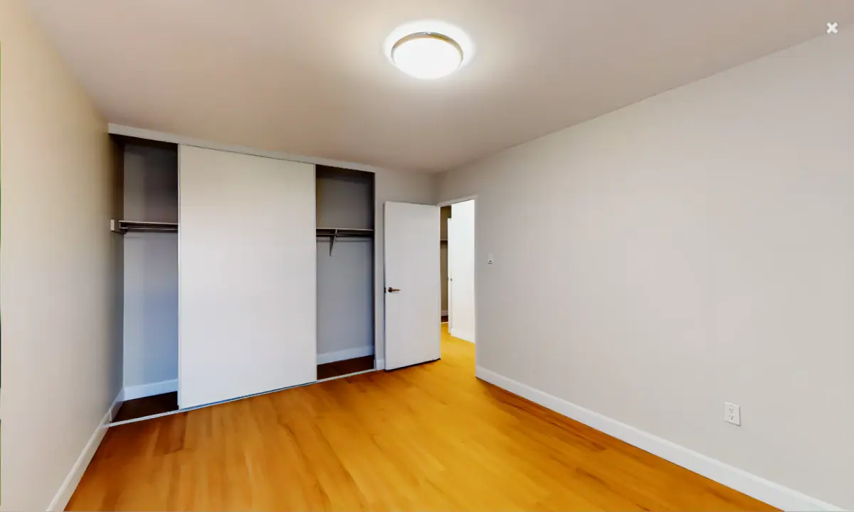 1 Rooms view 1