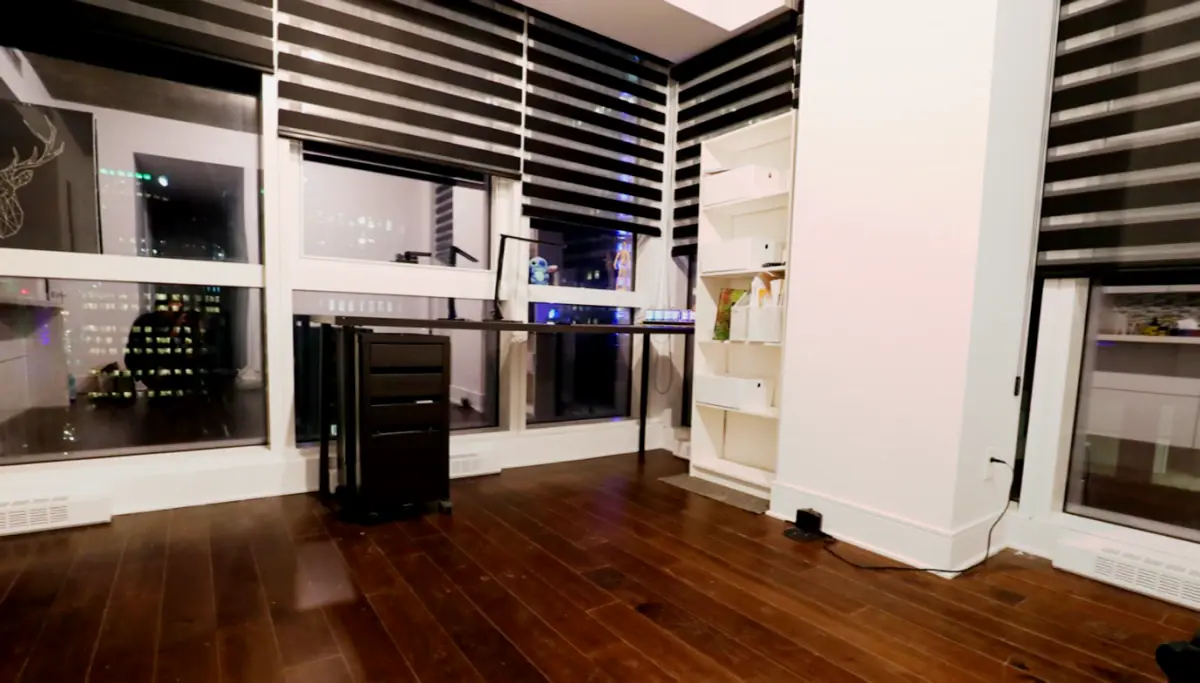 1 Rooms view 1