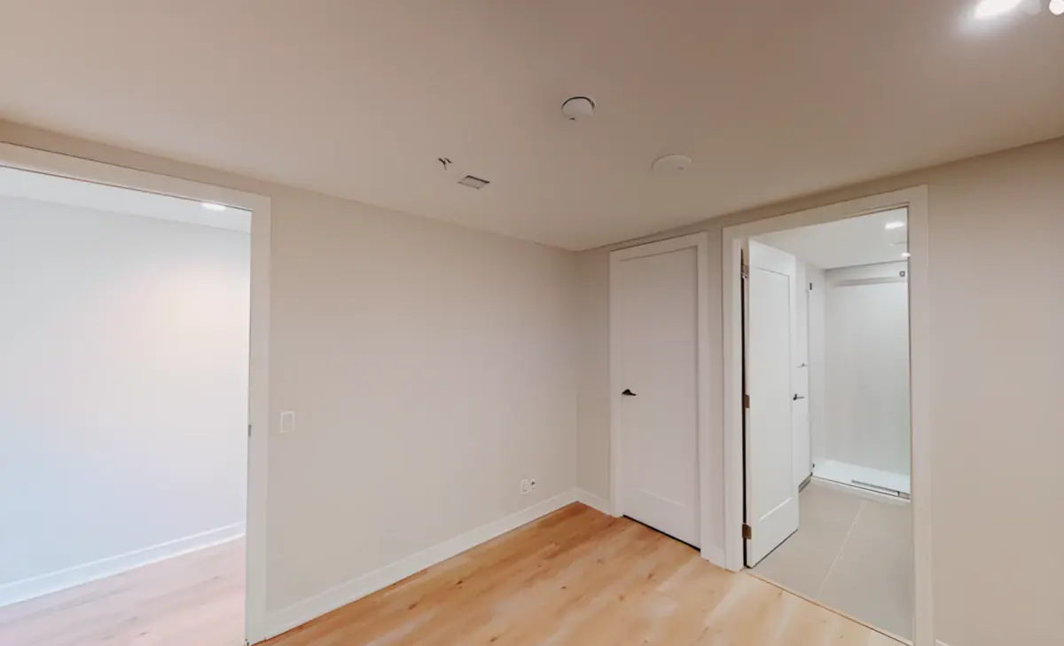 2 Bedroom