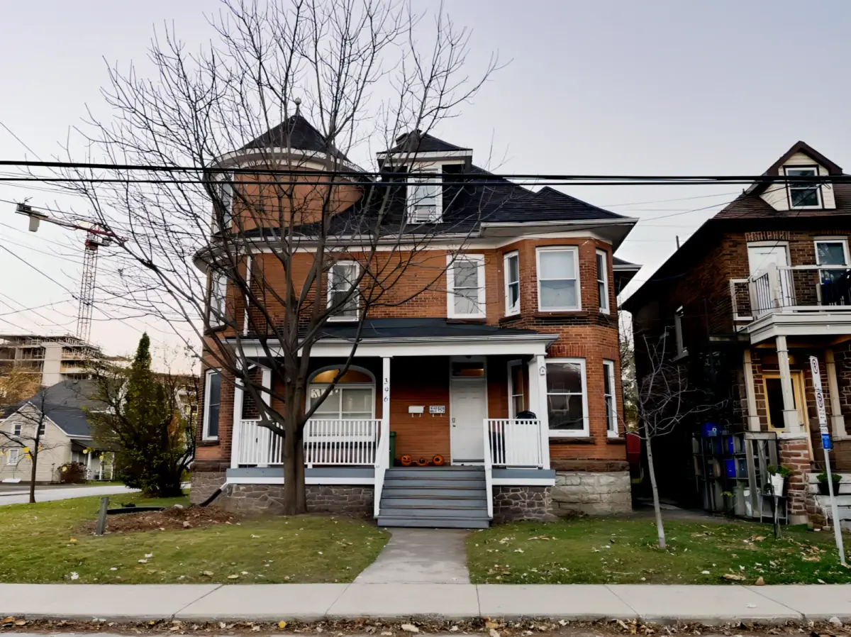 396 Alfred Street