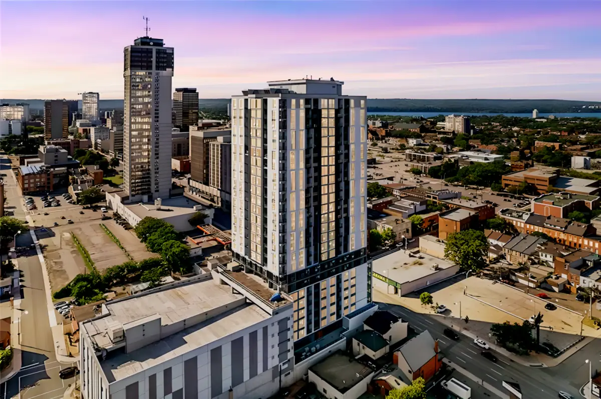 Entire Place·1B1B···49 Walnut Street S