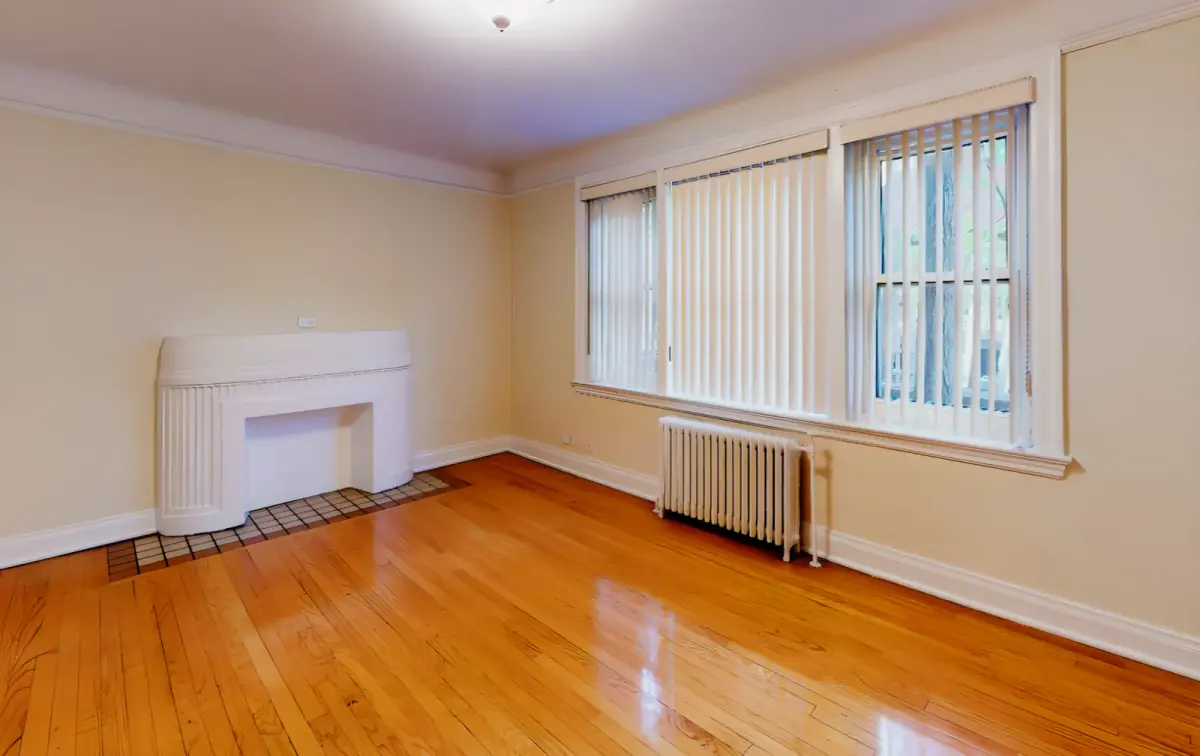1 Rooms view 1