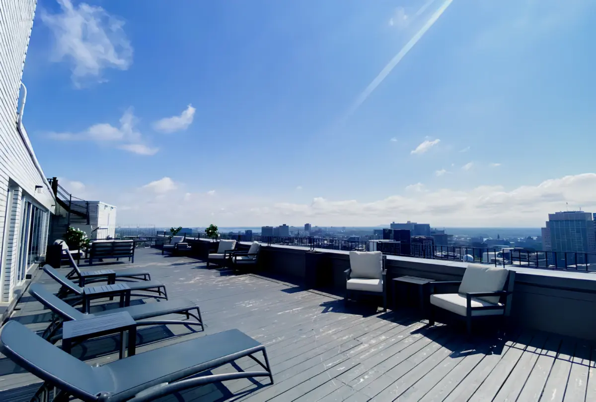 235 Sherbrooke