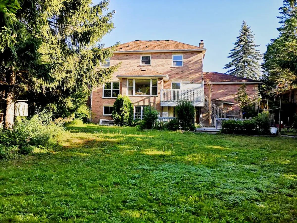 1 Ambleside Drive