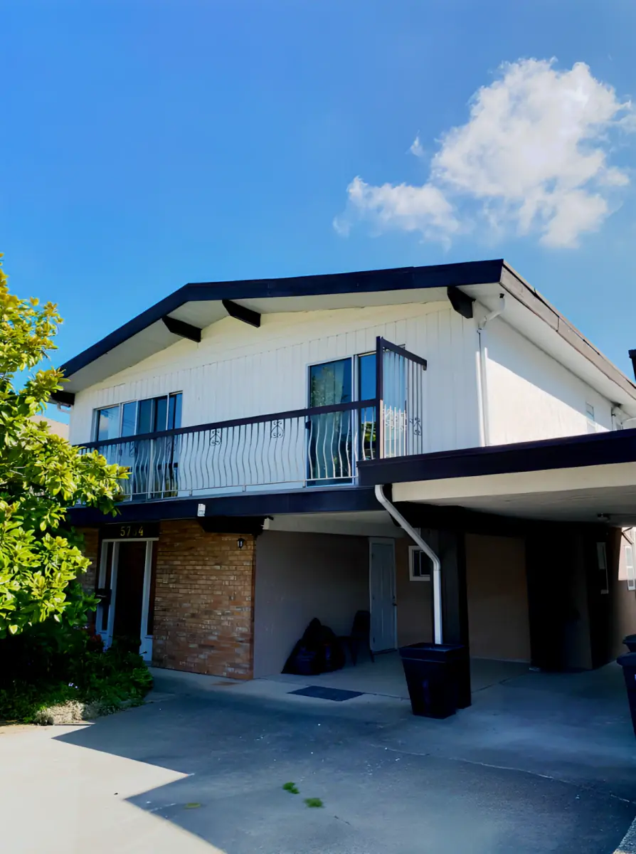 Metrotown House