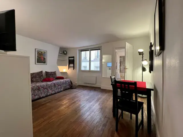 Studio Rooms view 1