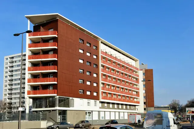 Smart studio close to ENS Lyon