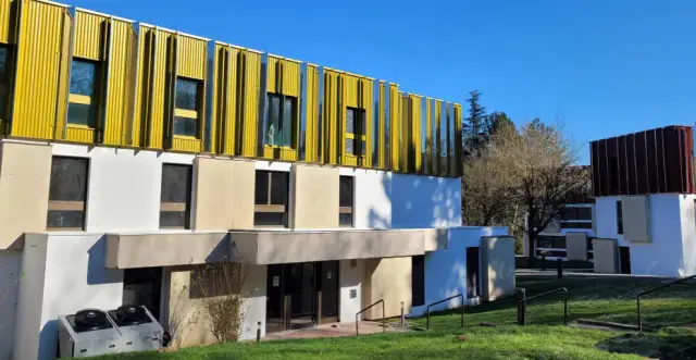Twenty Campus Jouy En Josas