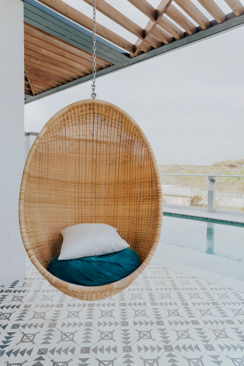 Outdoor Features