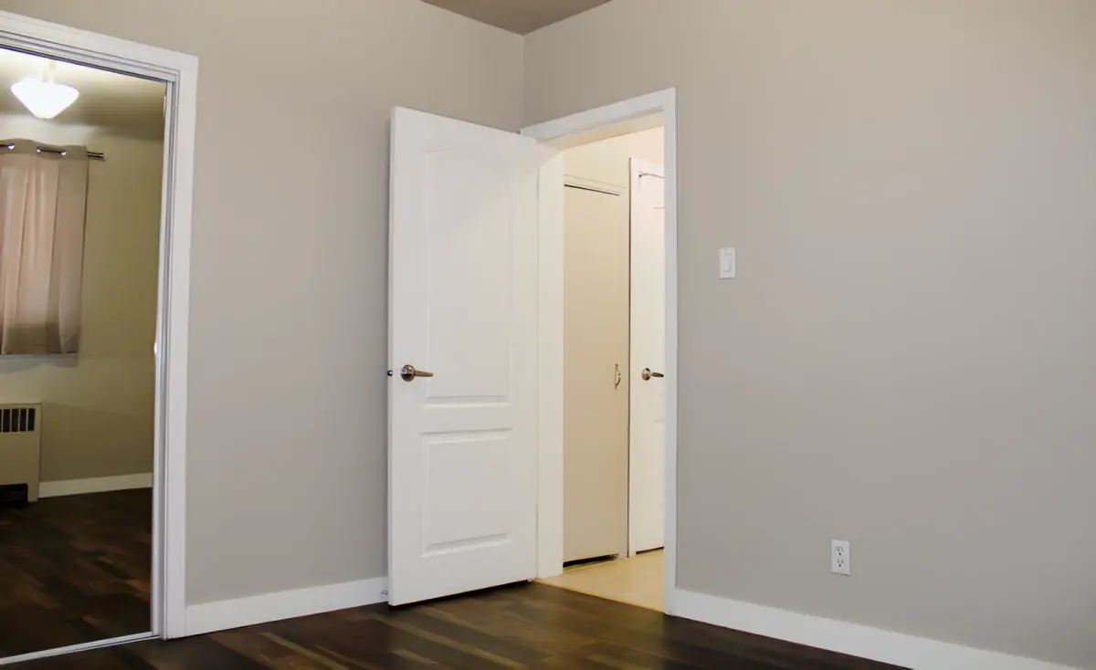 1 Rooms view 1