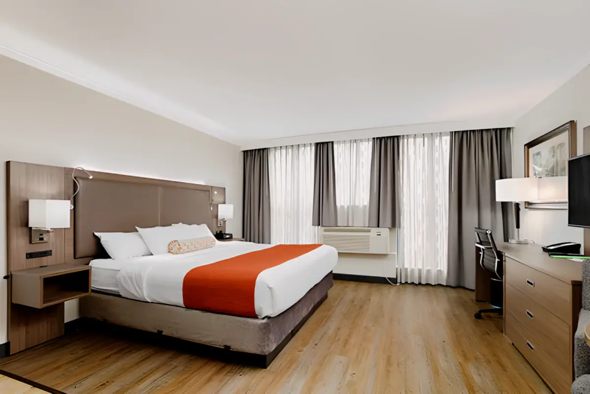 regular suites-2 Double beds or 1 queen bed