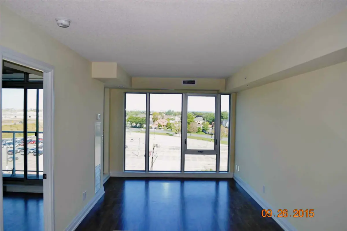 1 Rooms view 2