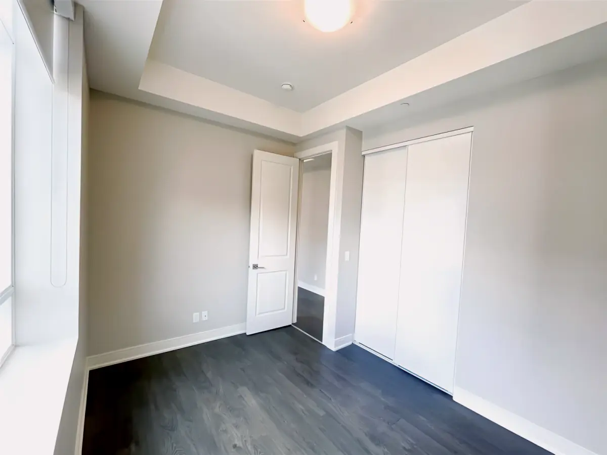 2 Rooms view 2