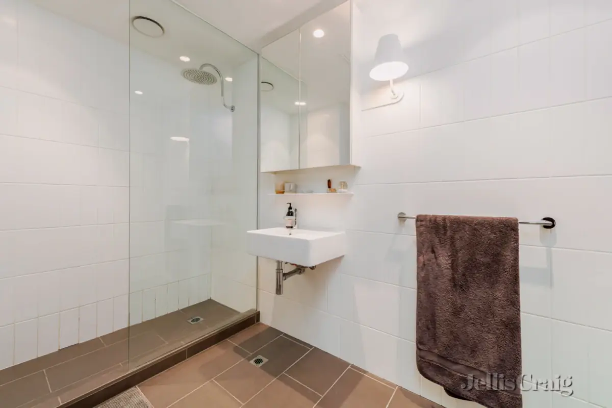 1 Bed, 1 Bath