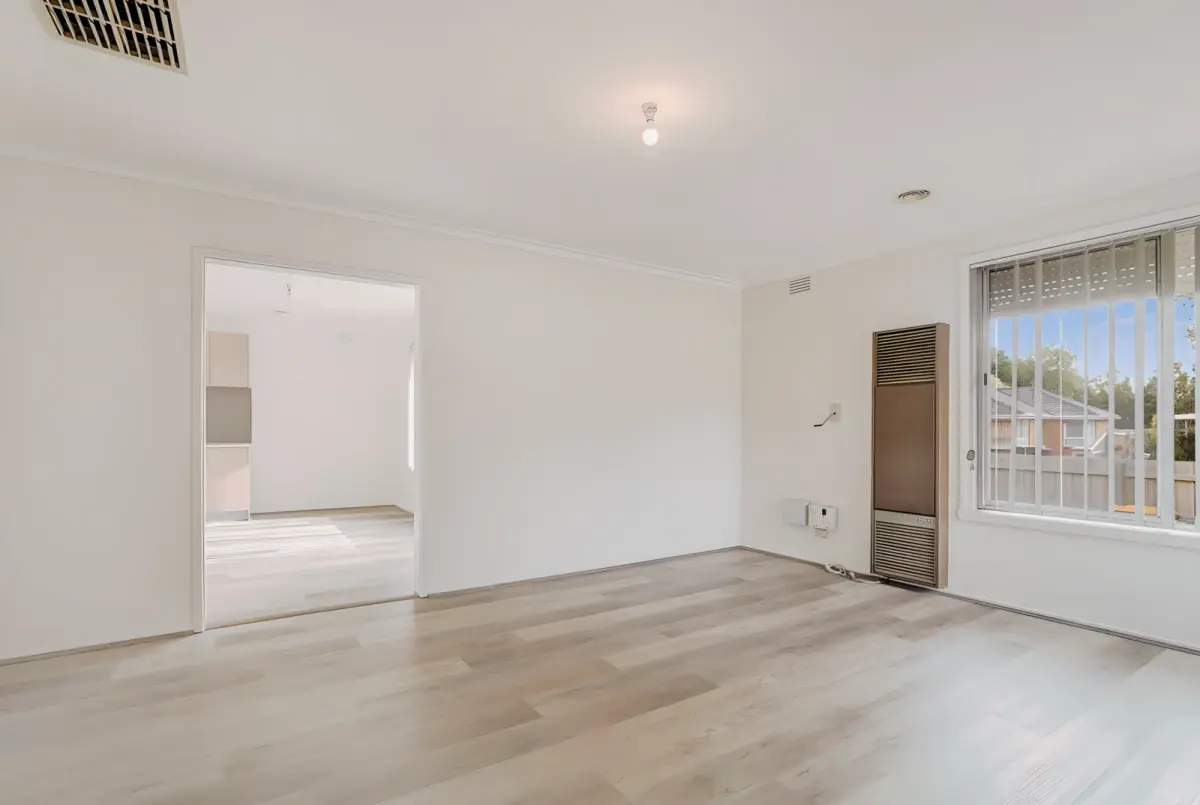 3 Bed, 1 Bath