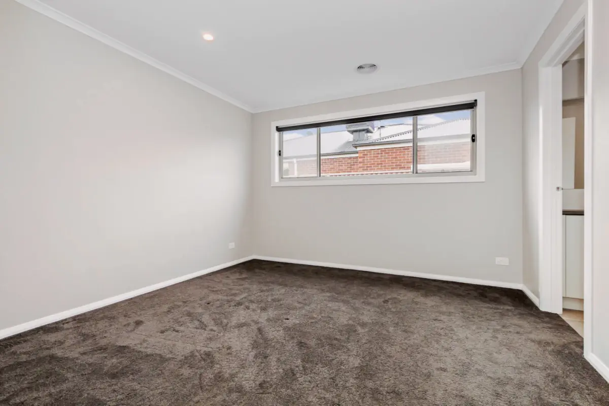 4 Bed, 2 Bath
