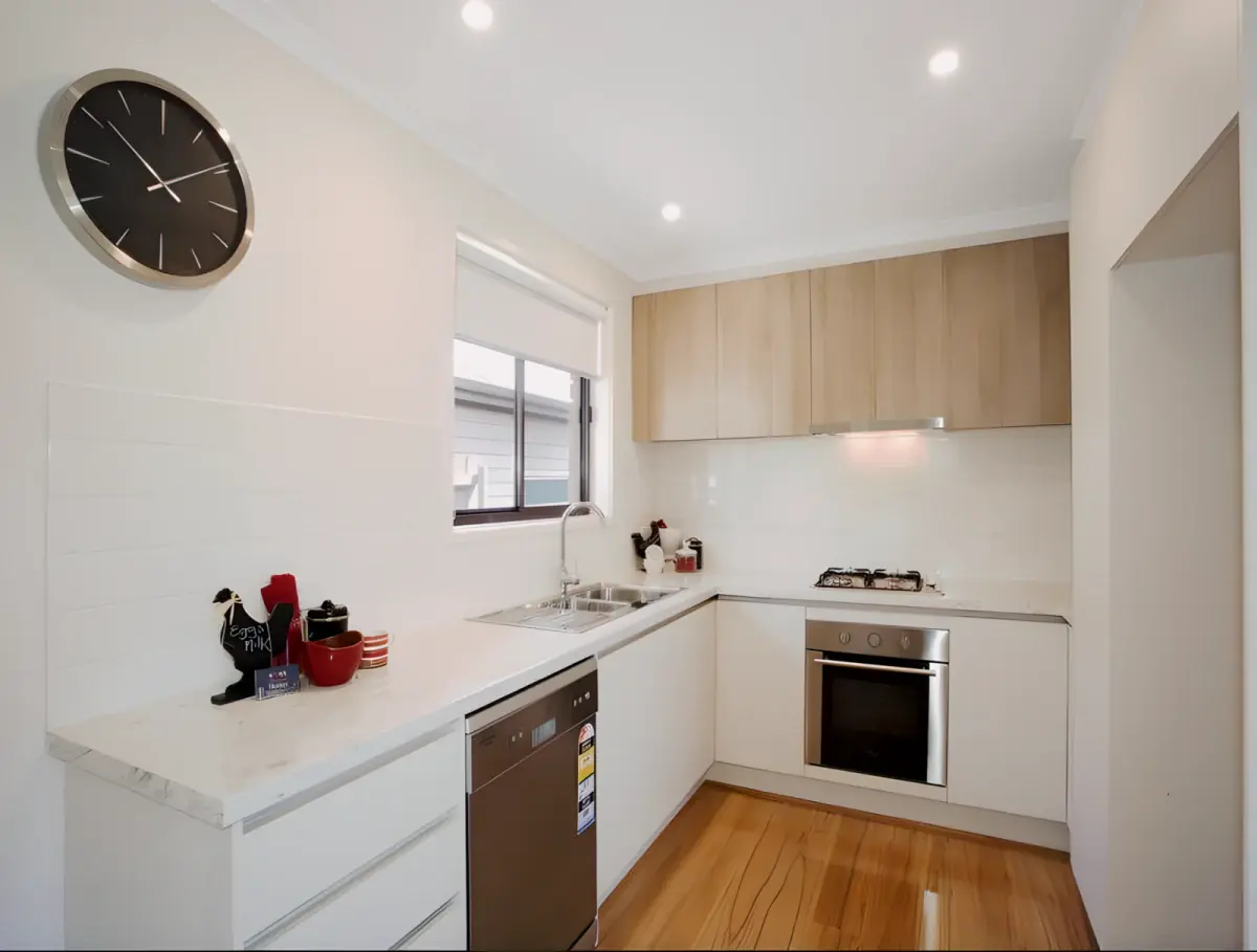 3 Bed, 1 Bath