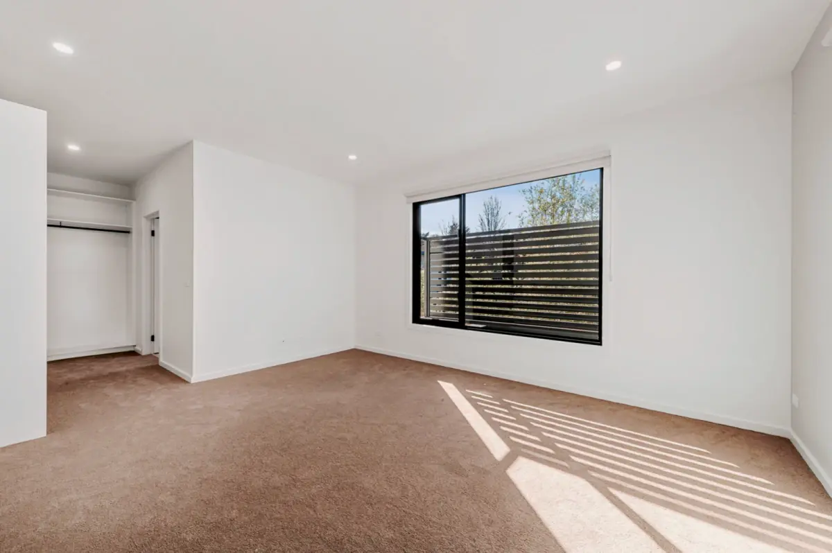 4 Bed, 3 Bath