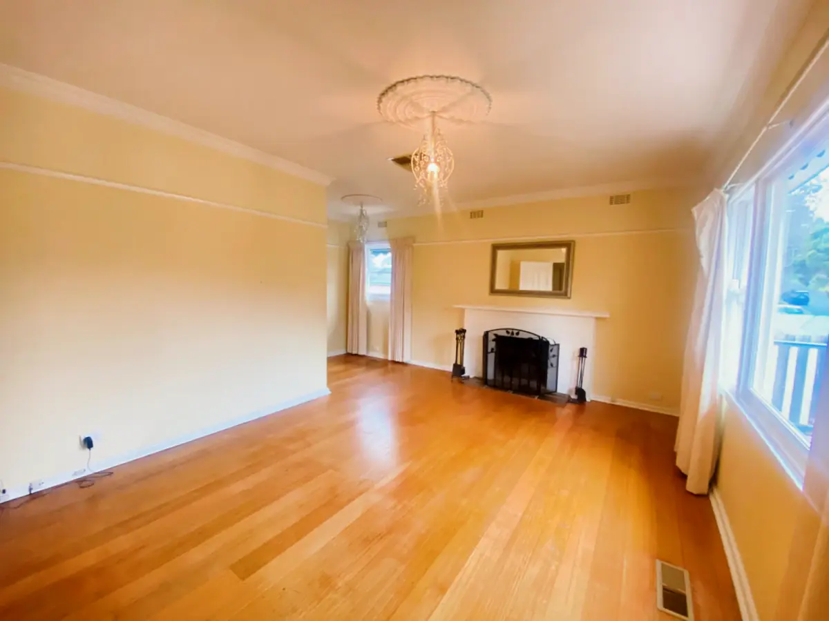 4 Bed, 3 Bath