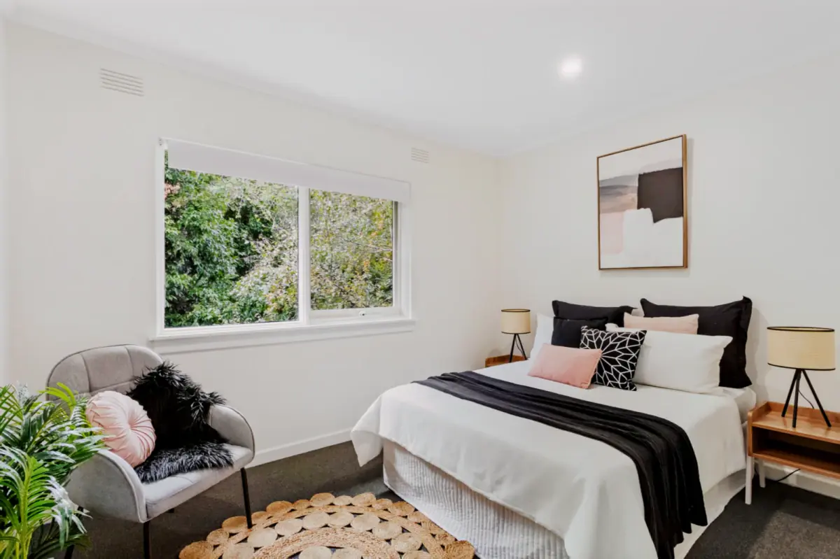 2 Bed, 1 Bath