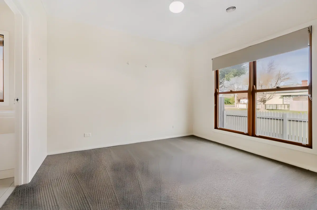 3 Bed, 2 Bath