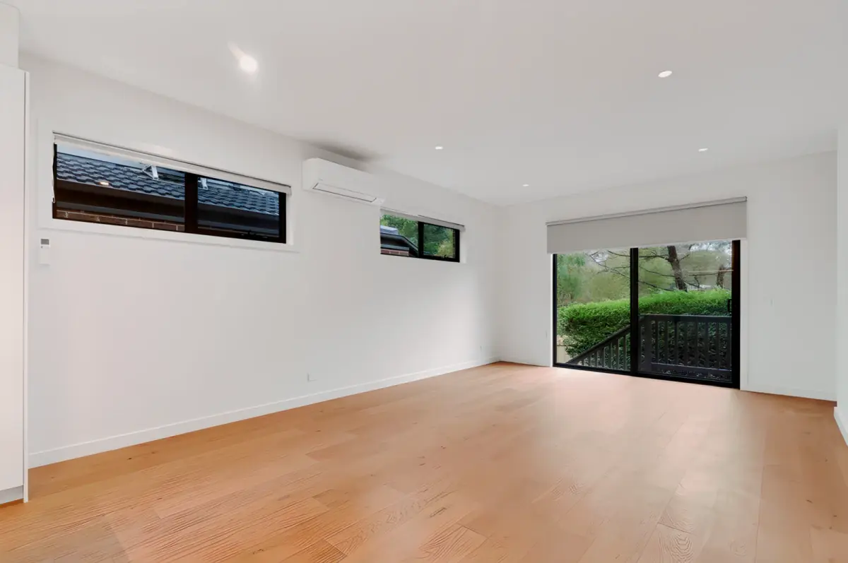 3 Bed, 2 Bath