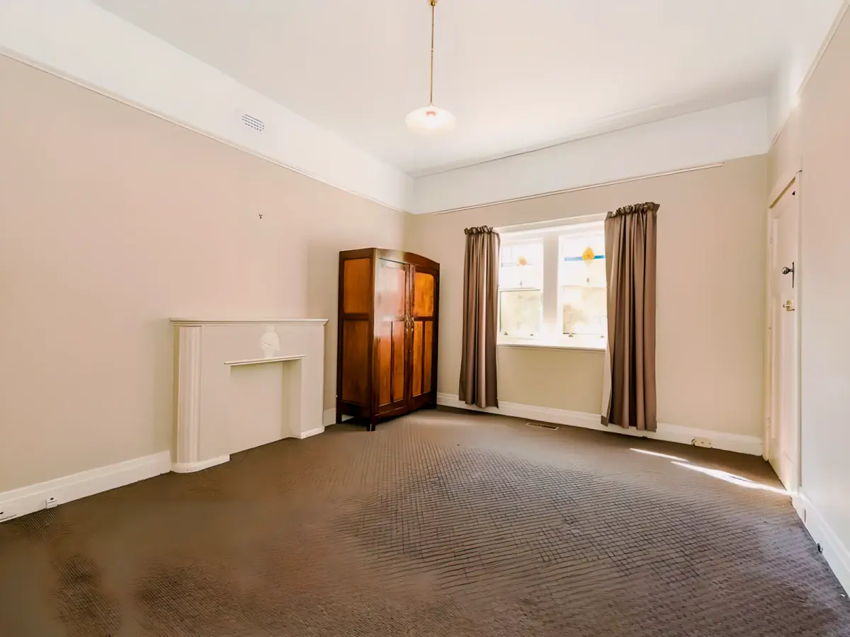 3 Bed, 1 Bath