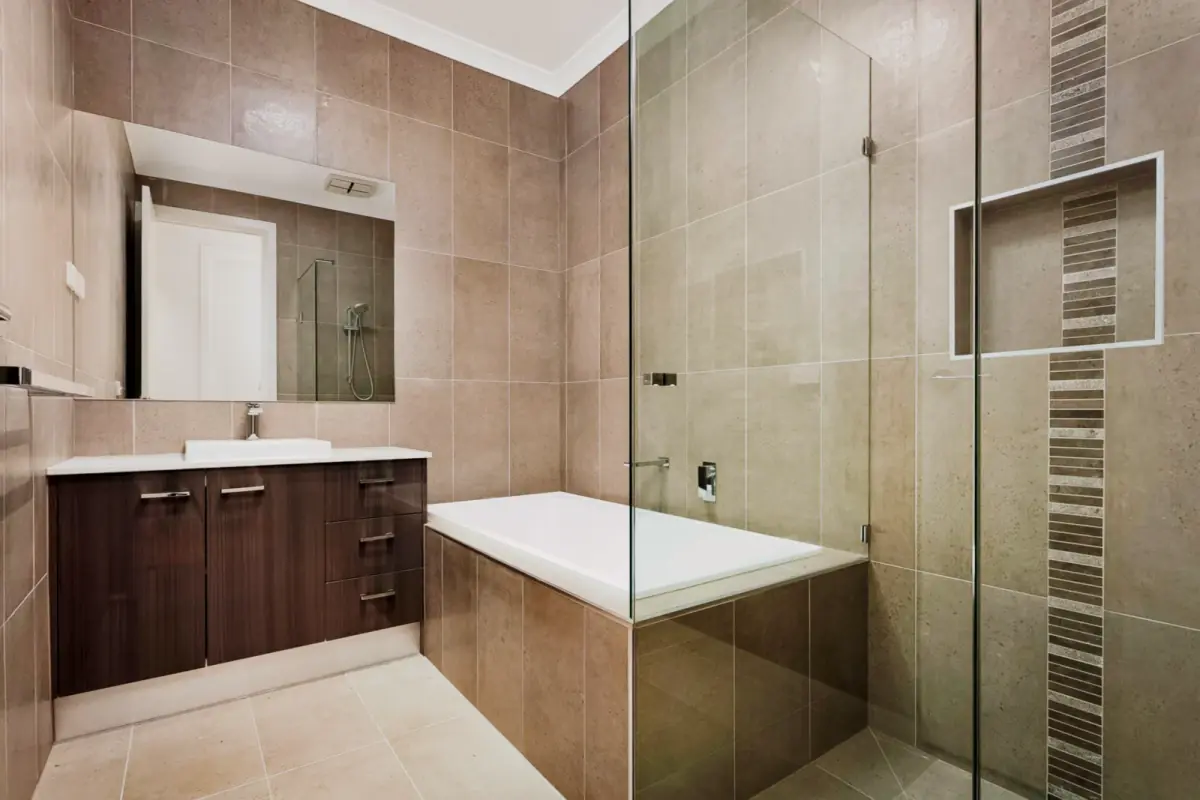 3 Bed, 2 Bath