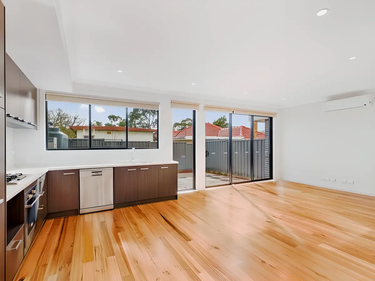 4 Bed, 3 Bath