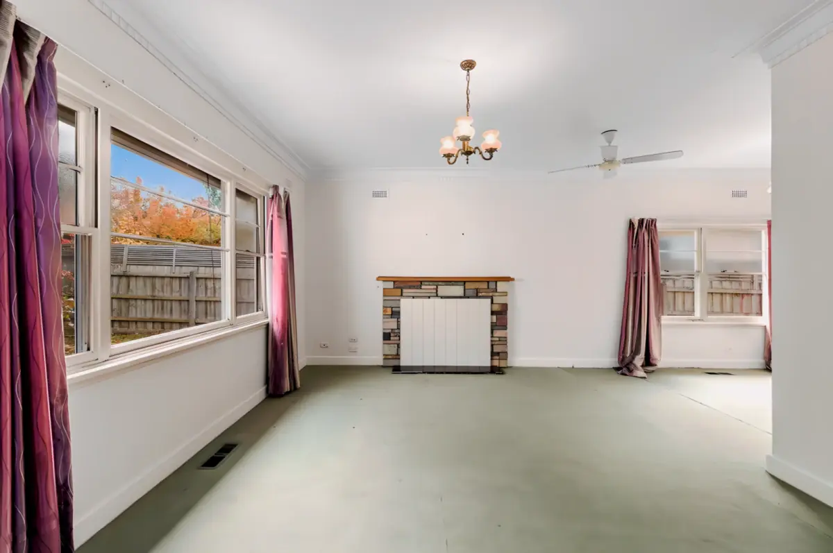 4 Bed, 1 Bath