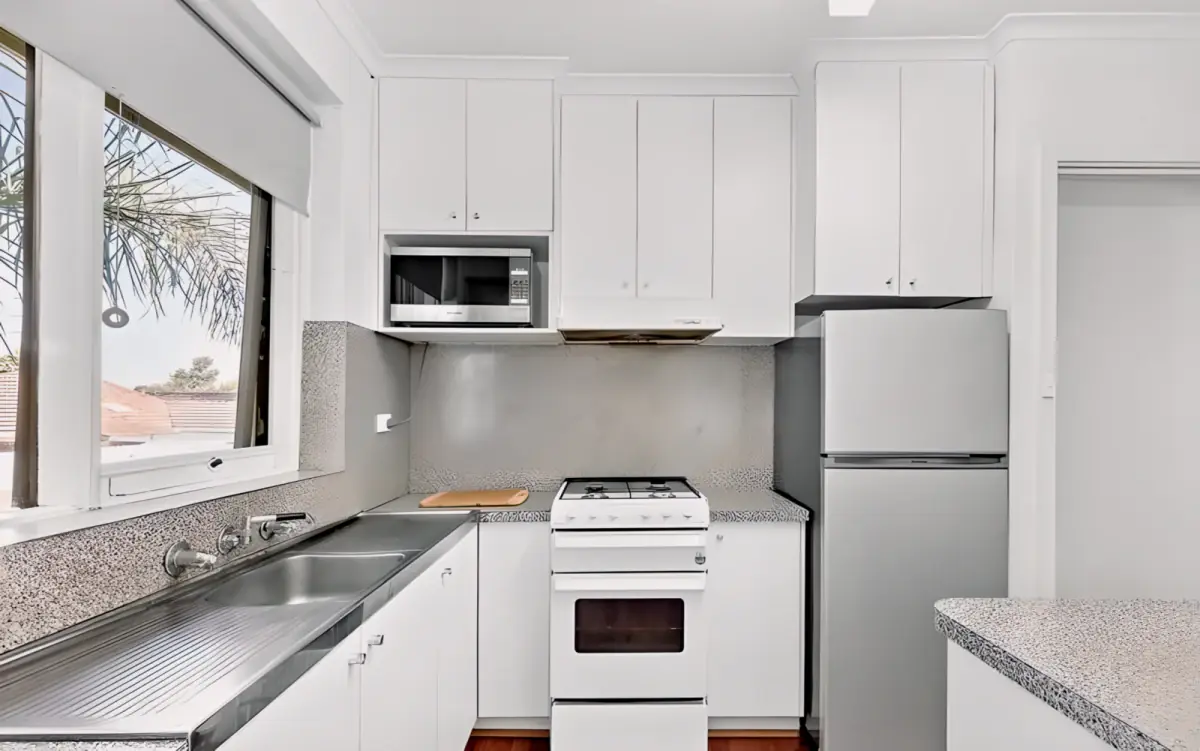 2 Bed, 1 Bath