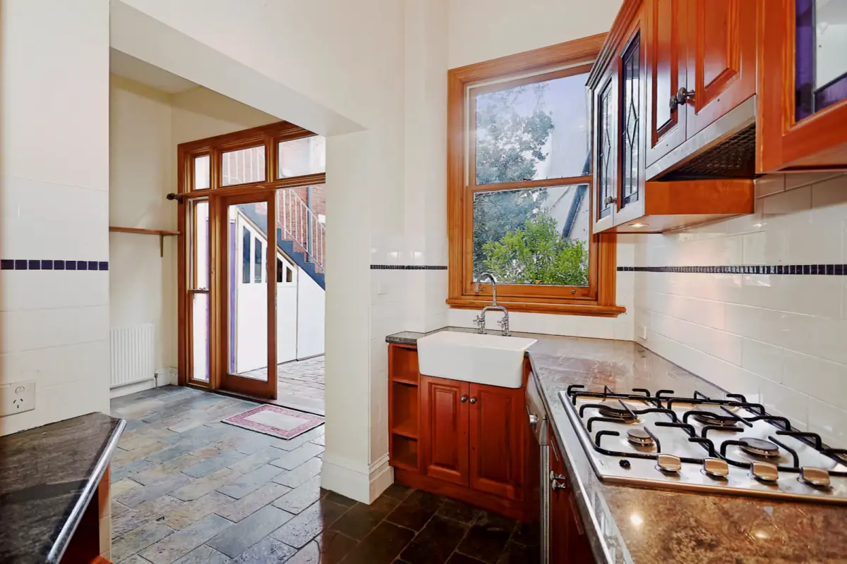 2 Bed, 1 Bath