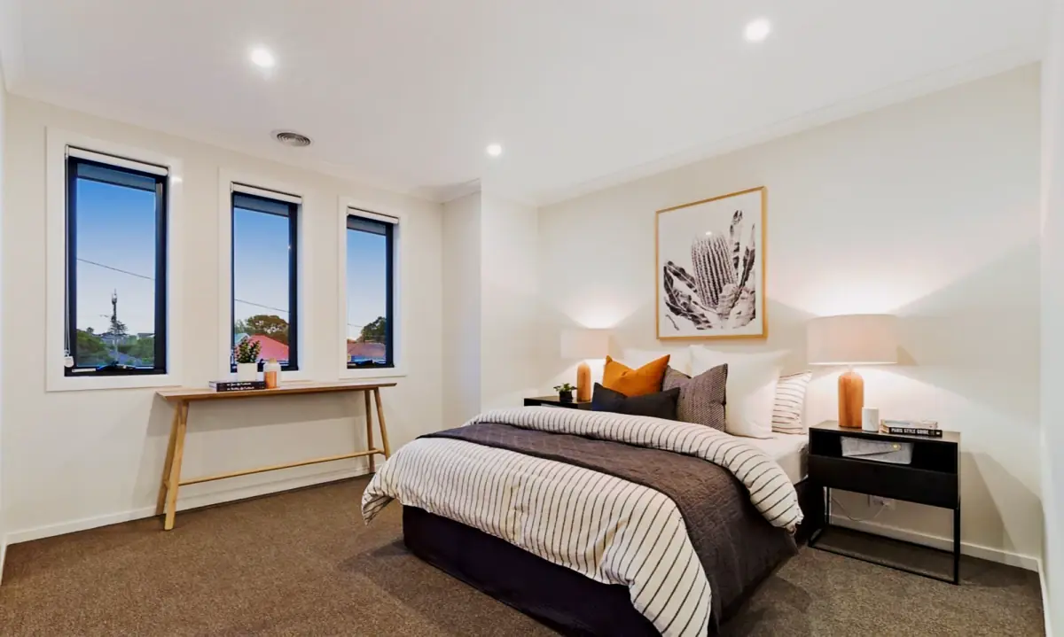 4 Bed, 2 Bath
