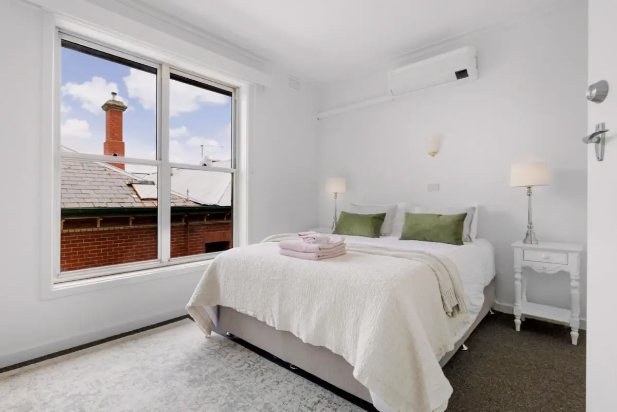 2 Bed, 1 Bath